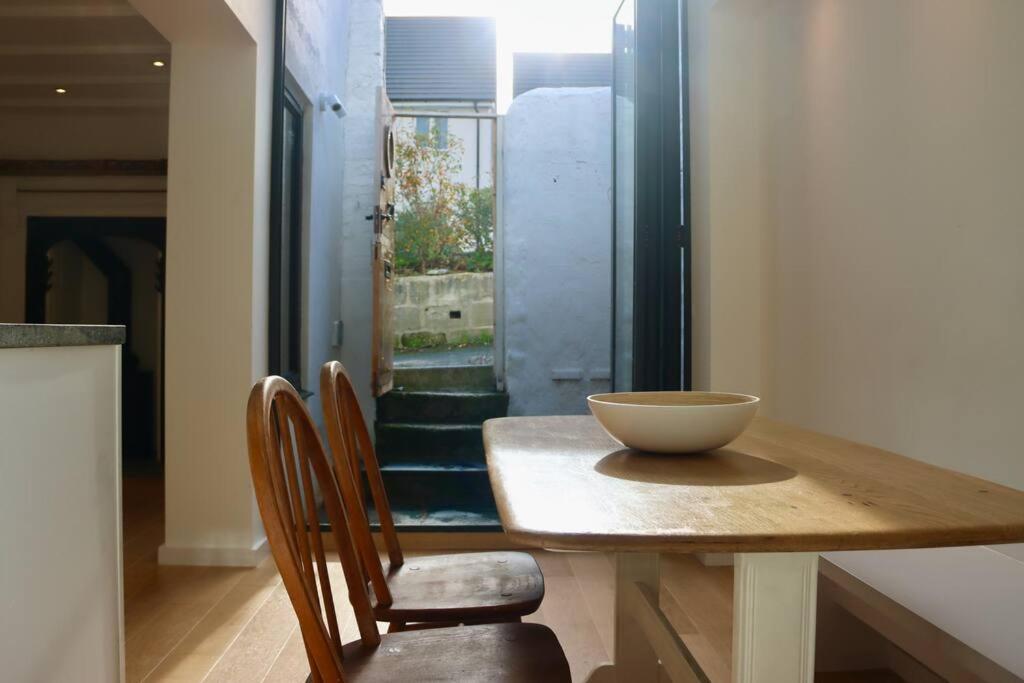Beautiful And Contemporary Cornish Townhouse In Penzance Villa Luaran gambar